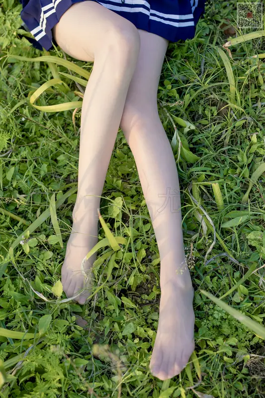 [尤蜜丝]穿搭写真 NO.016 - 尤蜜丝